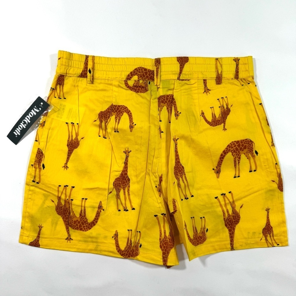 New ModCloth The Spring of Things Shorts Yellow Giraffes - Picture 3 of 8